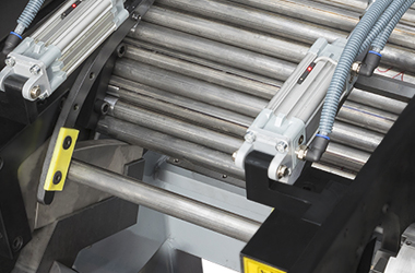 了解雙頭倒角機的工作流程